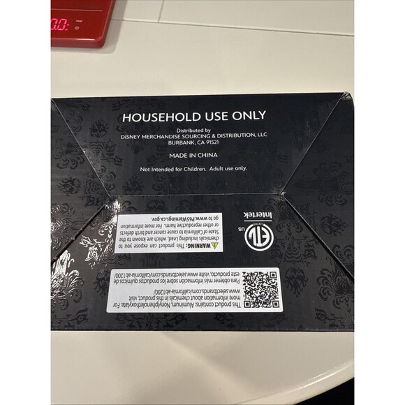 Disney Haunted Mansion Wallpaper Gargoyle Waffle Maker Breakfast Non-Stick NEW - Picture 4 of 5